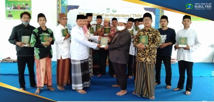NFBS Serang Serahkan 1.104 Mushaf Al-Qur’an untuk Ponpes Se-Kabupaten Serang