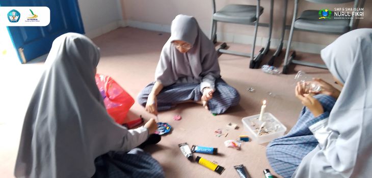 Cara Kreatif SMPI NFBS Serang Memperingati Hari Sampah Nasional