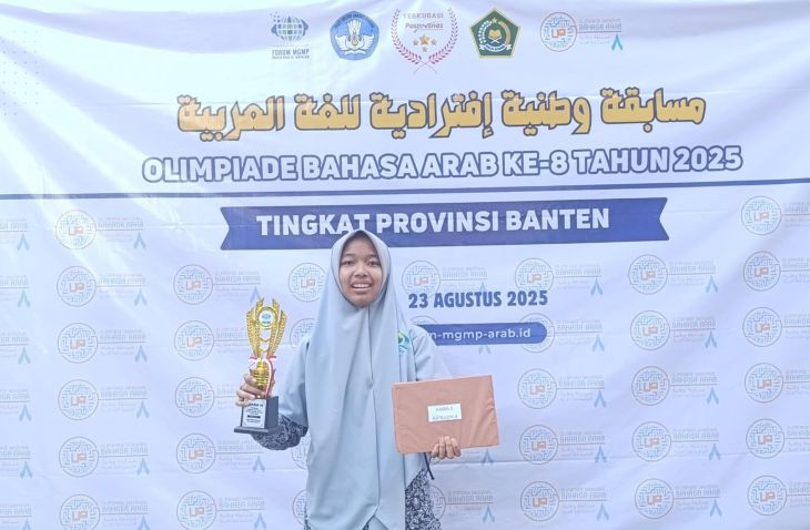 SMPI NFBS Torehkan Prestasi di Olimpiade Bahasa Arab Se-Banten