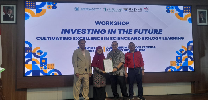 Workshop “Investing in the Future: Cultivating Excellence in Science and Biology Learning” UGM Gelar Sosialisasi IUP Cluster Sains dan Penandatanganan MoU Bersama Kepala SMA se-Indonesia
