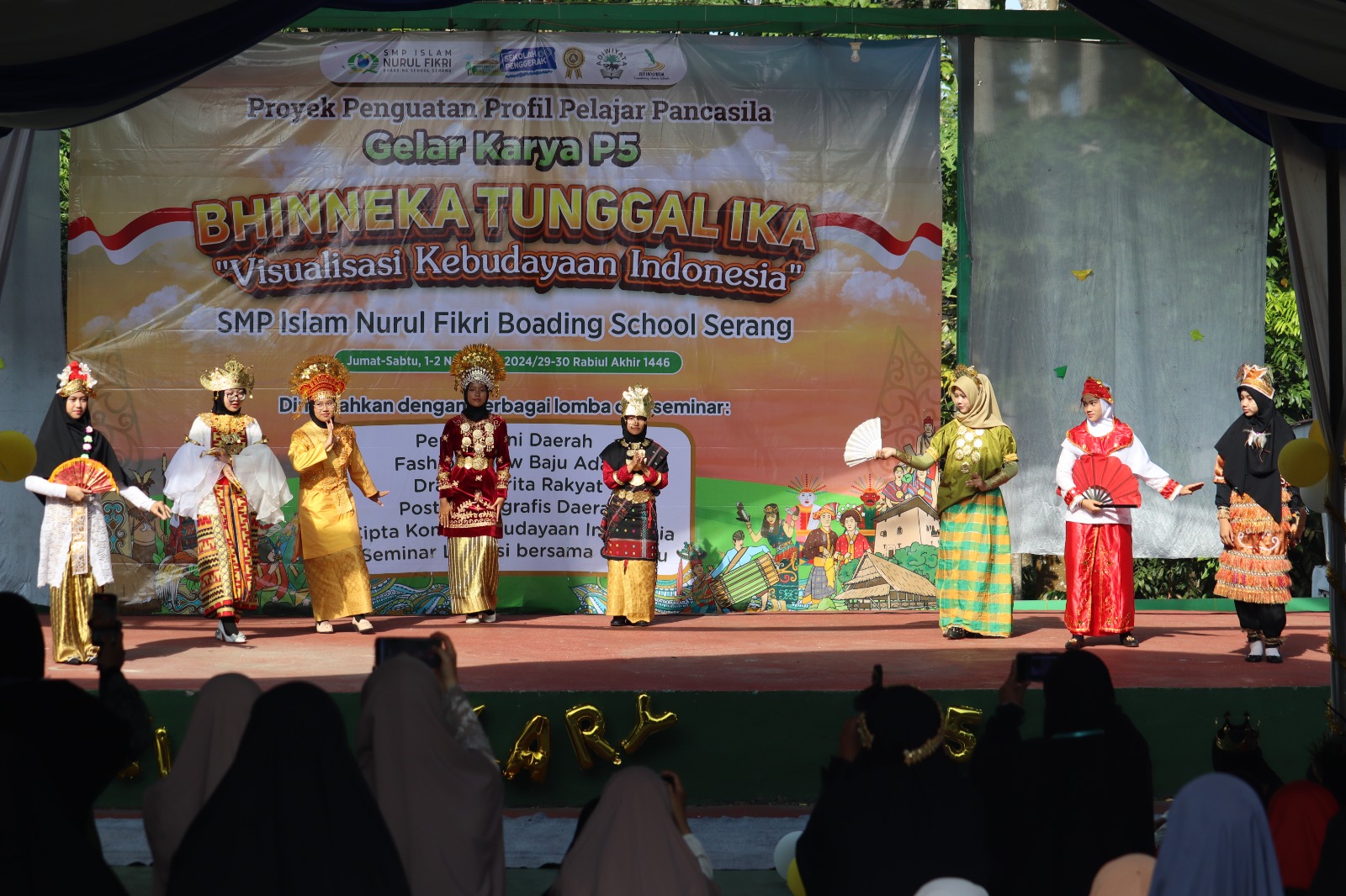 Melepas dengan Tenang: Mengapa Usia SMP adalah Waktu Terbaik untuk Memulai Petualangan Boarding School?
